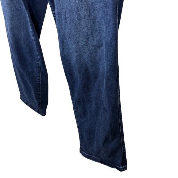 Torrid Weekend Boyfriend Mid Rise Jeans 41250437 Pull On Drawstring Stretch 5 T - Picture 8 of 16
